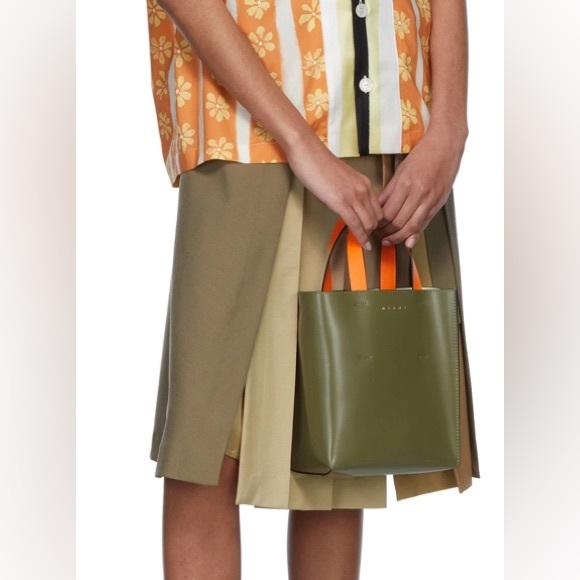 Marni Mini Museo Tote bag in green and orange. - Picture 16 of 16